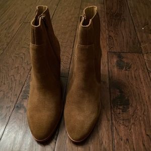 Soludos Emma Bootie Chestnut